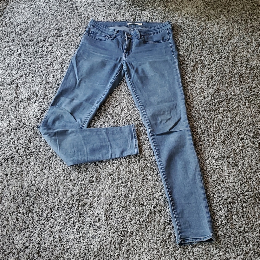 Levi's 711 skinny fit jeans, size 27.